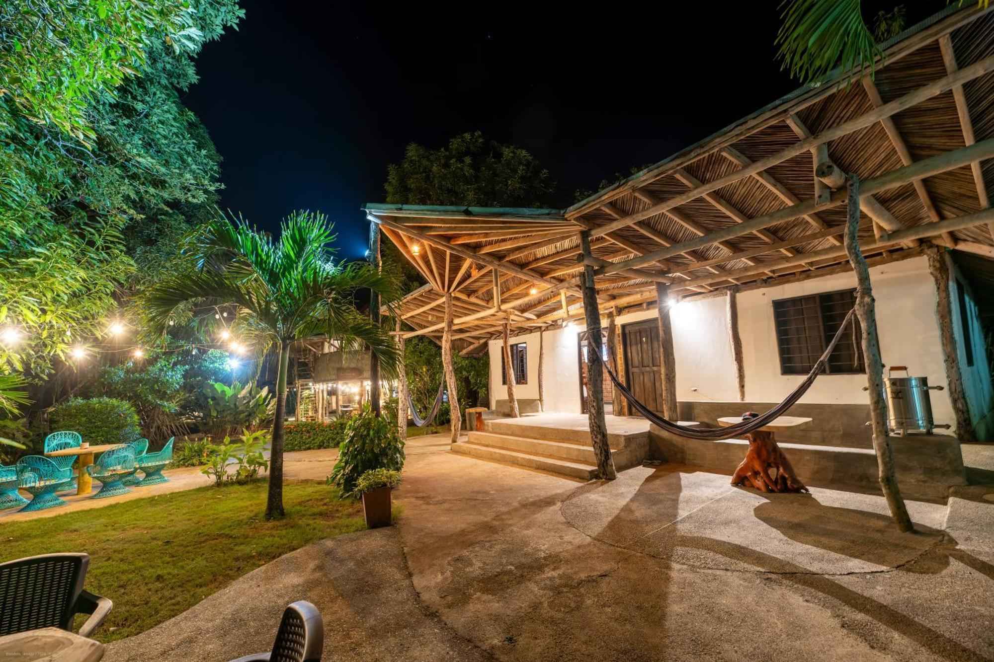 Hostal La Media Luna Palomino Exterior foto